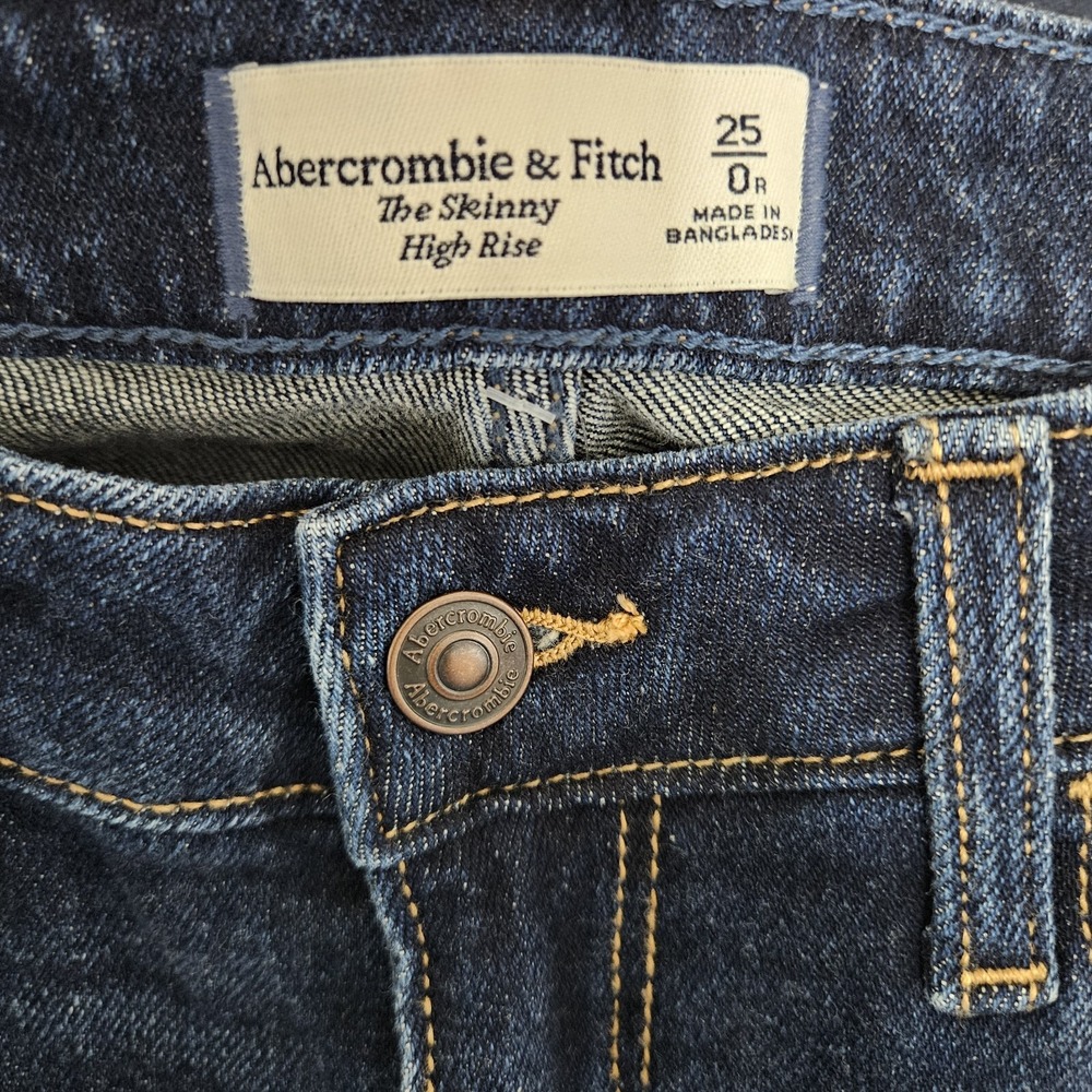 NWT Abercrombie &‎ Fitch Jeans Women's 0R (26x27) Blue The Skinny Distressed - Picture 2 of 11